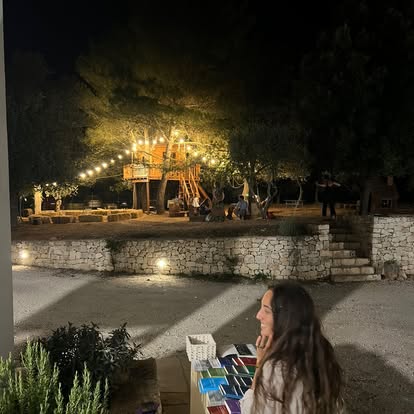 CANDLES & FRIENDSHIP